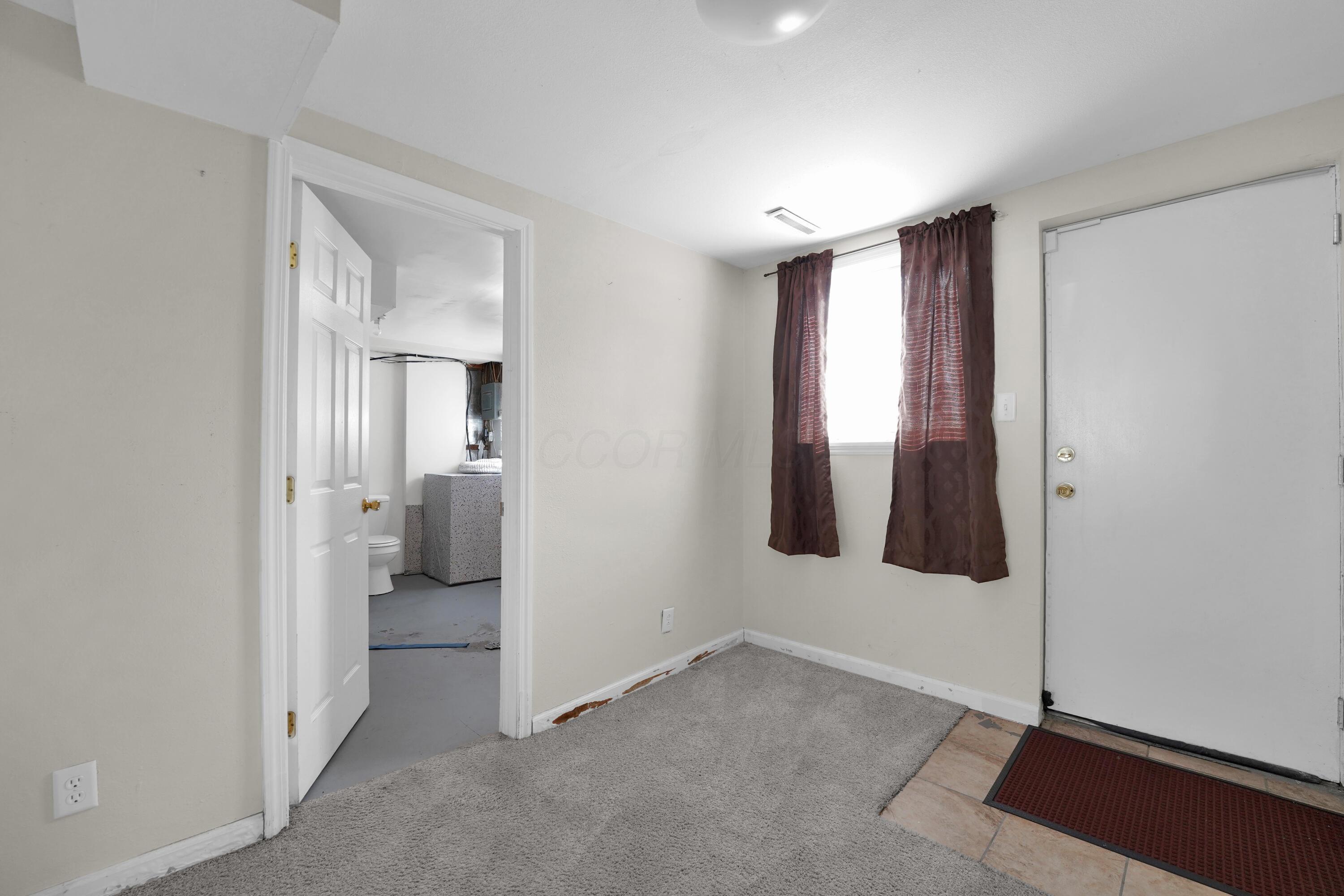 4892 Brittany Court W