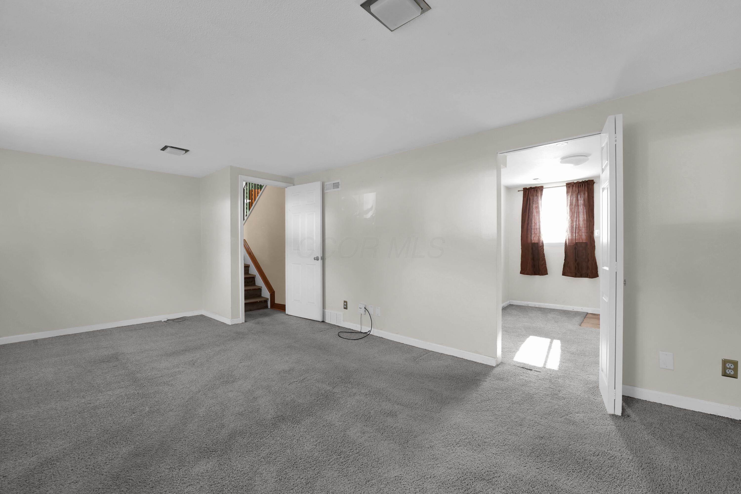 4892 Brittany Court W
