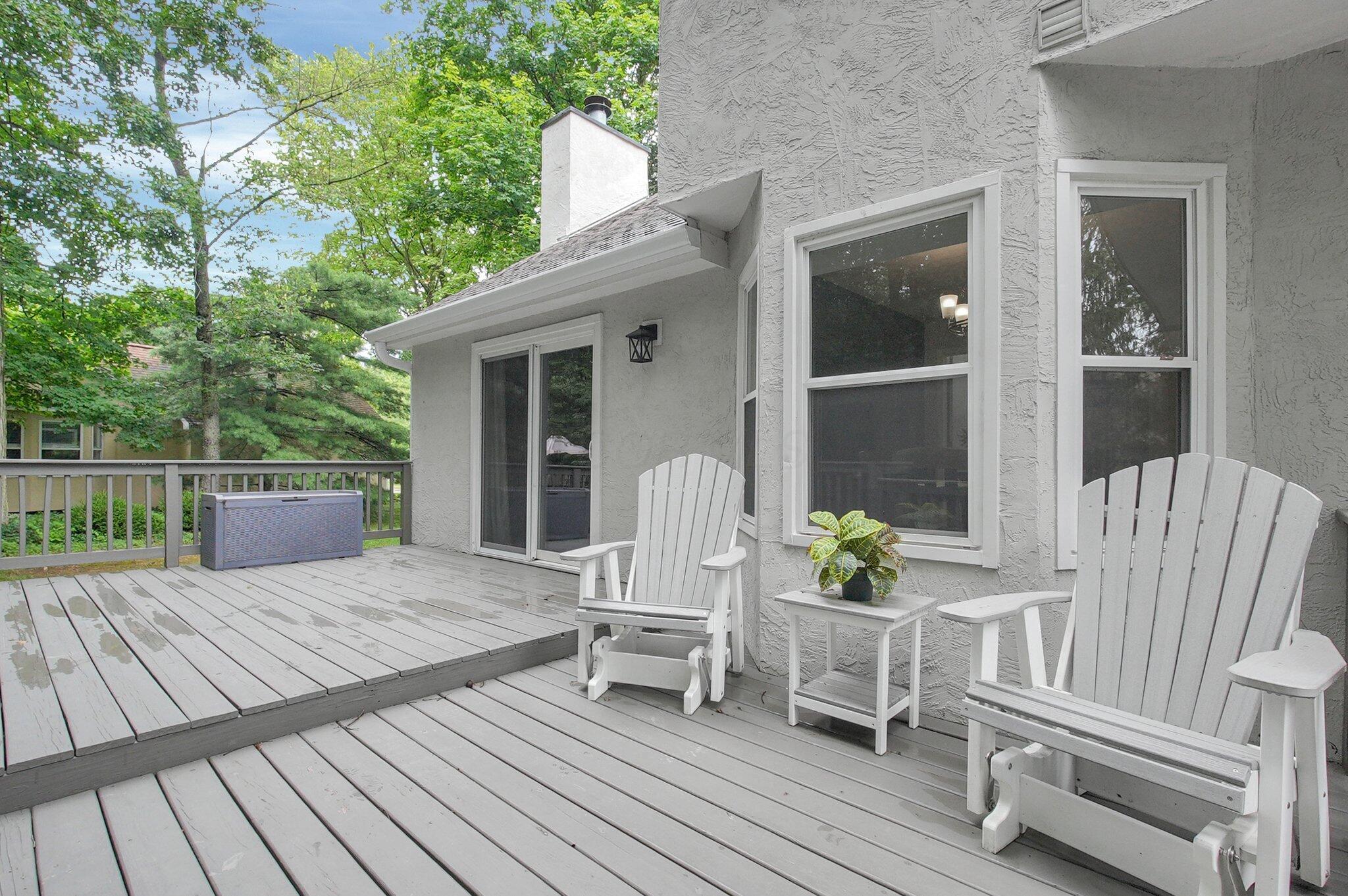 198 W Hull Drive