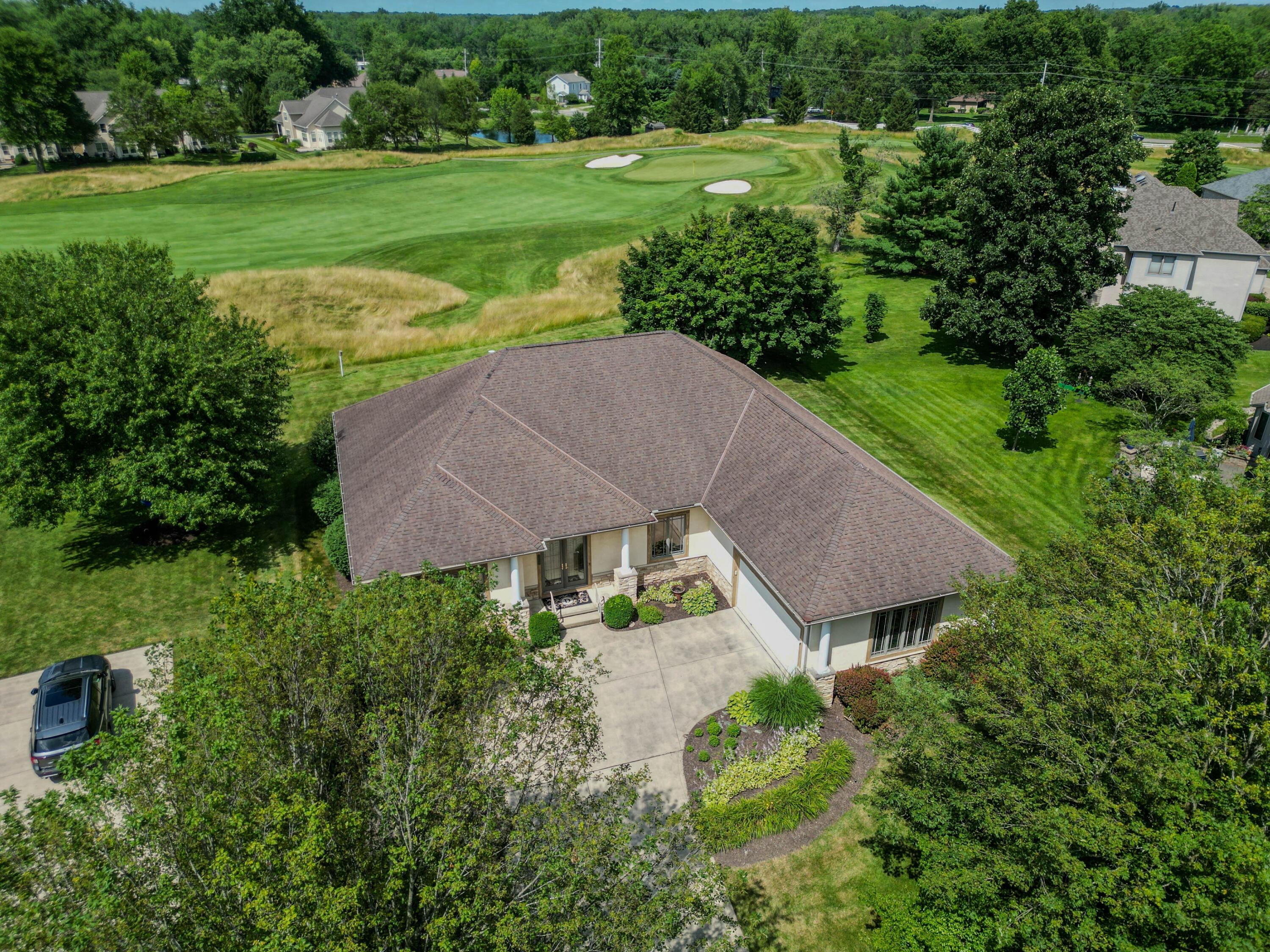 1610 Oxbow Drive