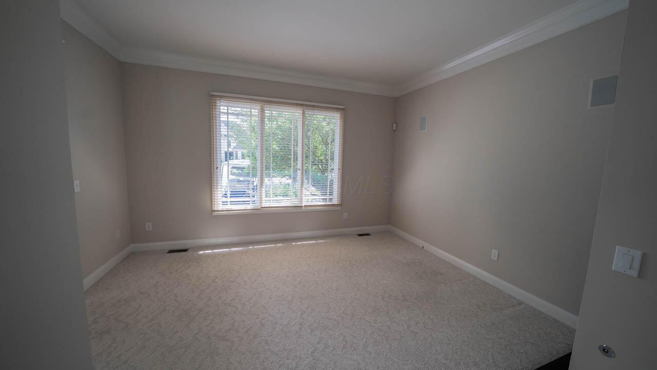 1610 Oxbow Drive