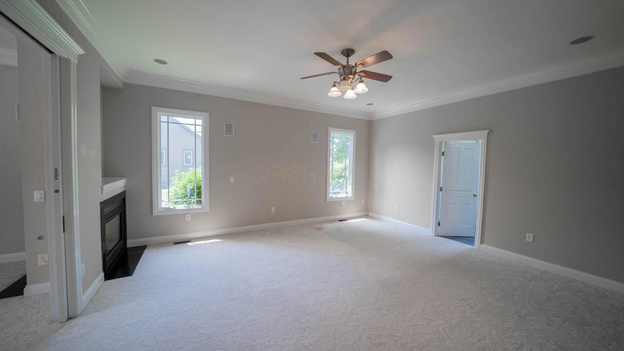 1610 Oxbow Drive