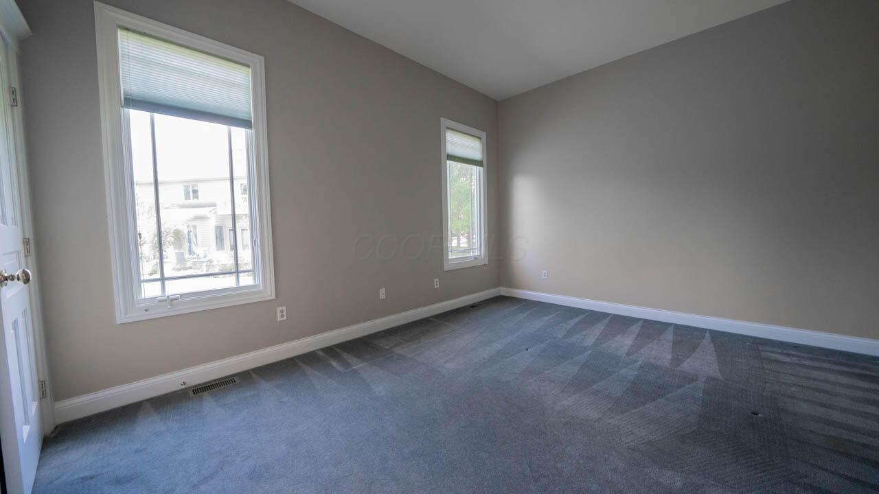 1610 Oxbow Drive