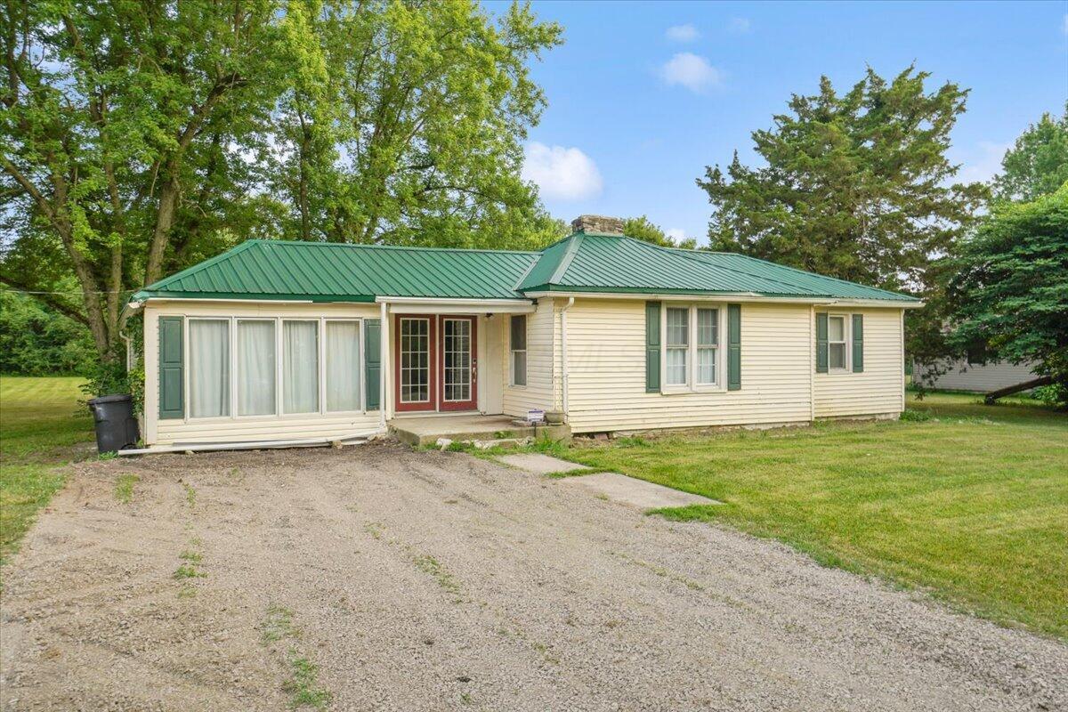 1585 County Road 37