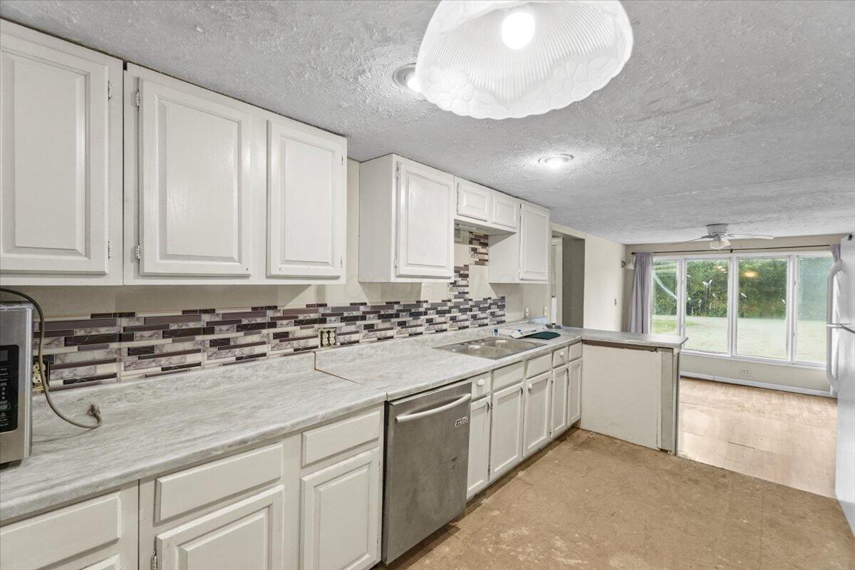 1585 County Road 37