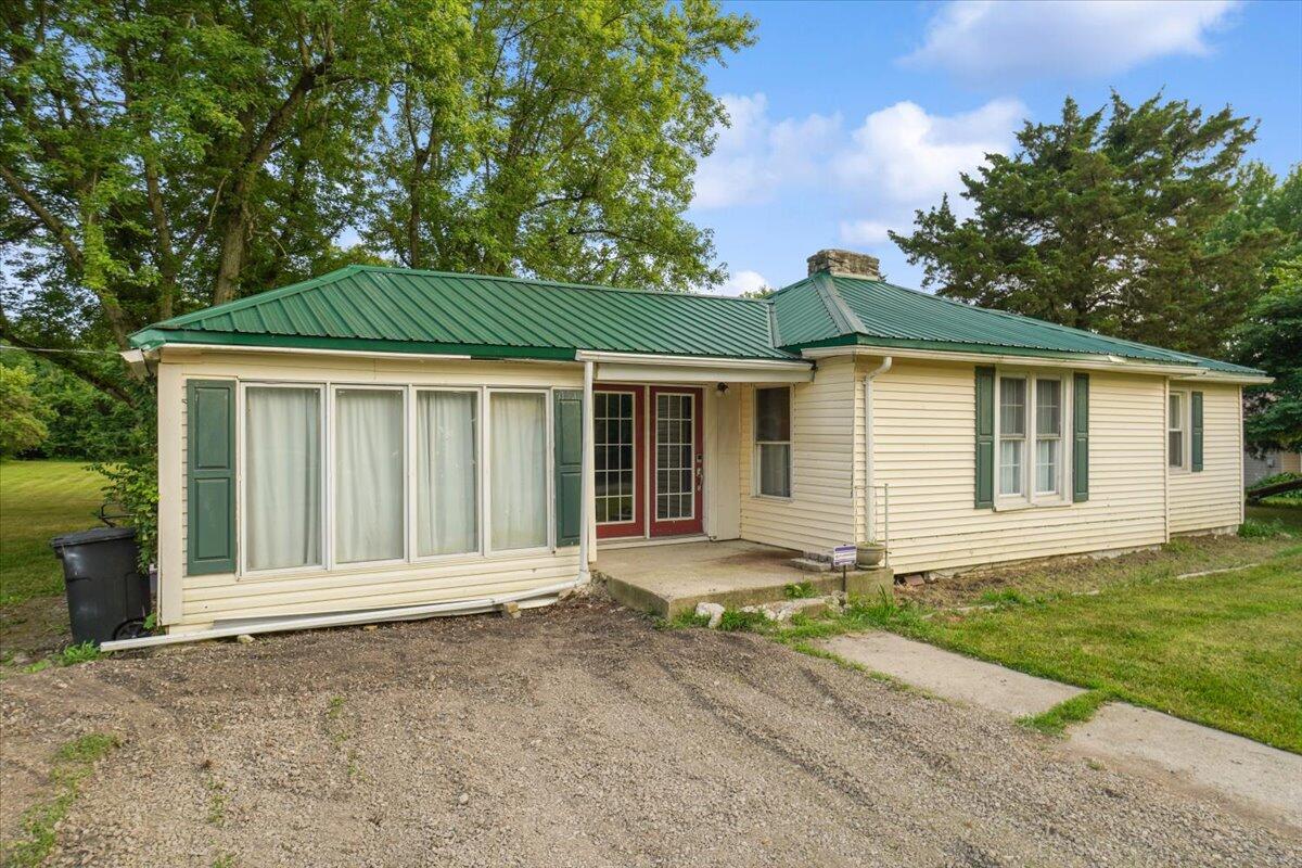 1585 County Road 37
