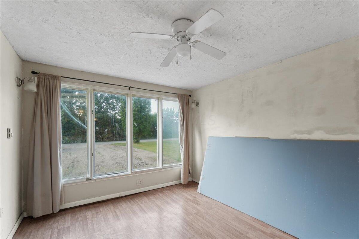 1585 County Road 37