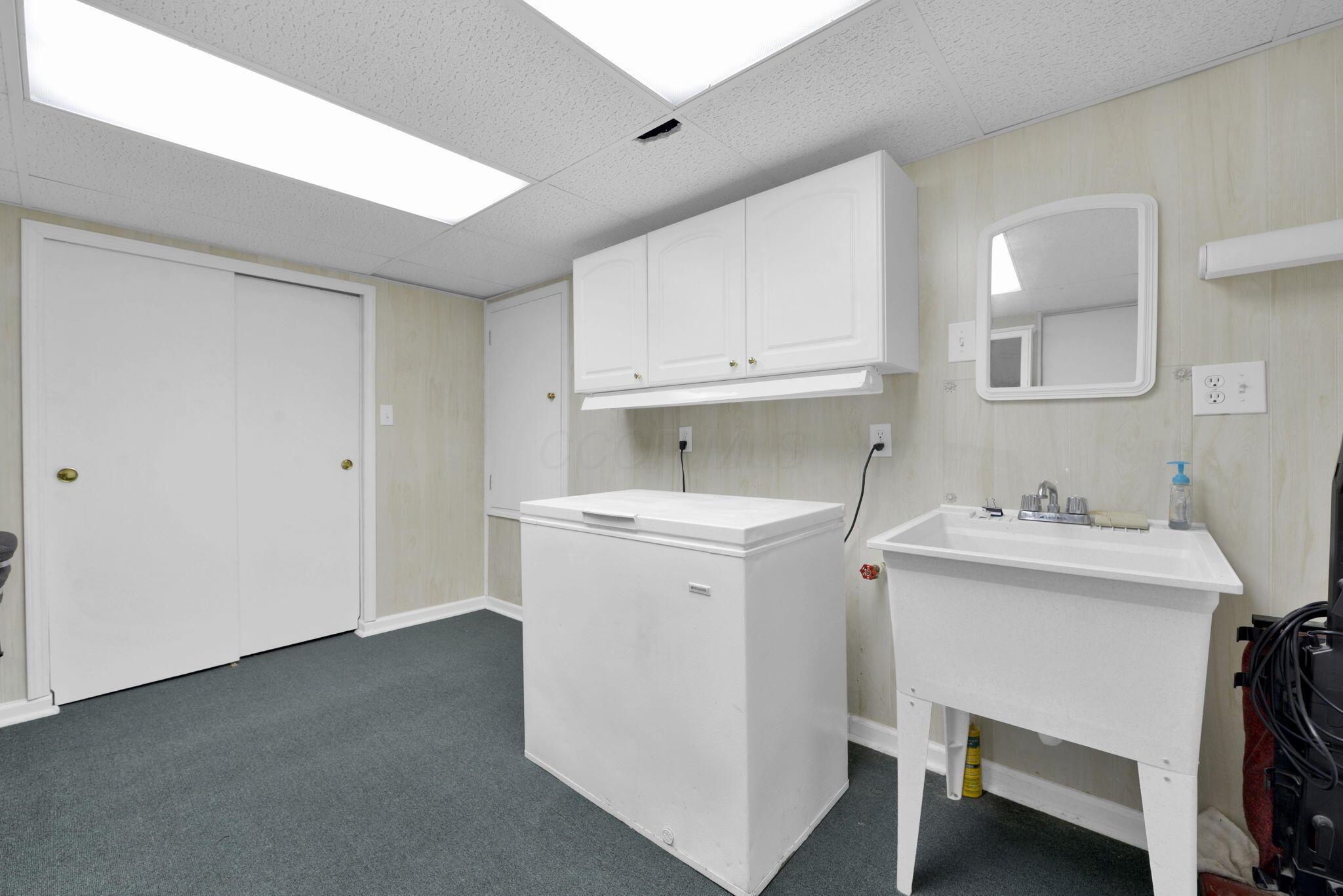 2751 Southfield Village Drive
