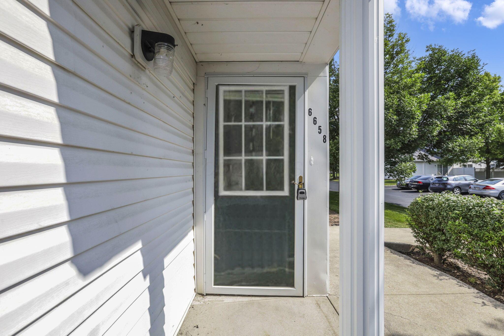 6658 Lagrange Drive, 43E