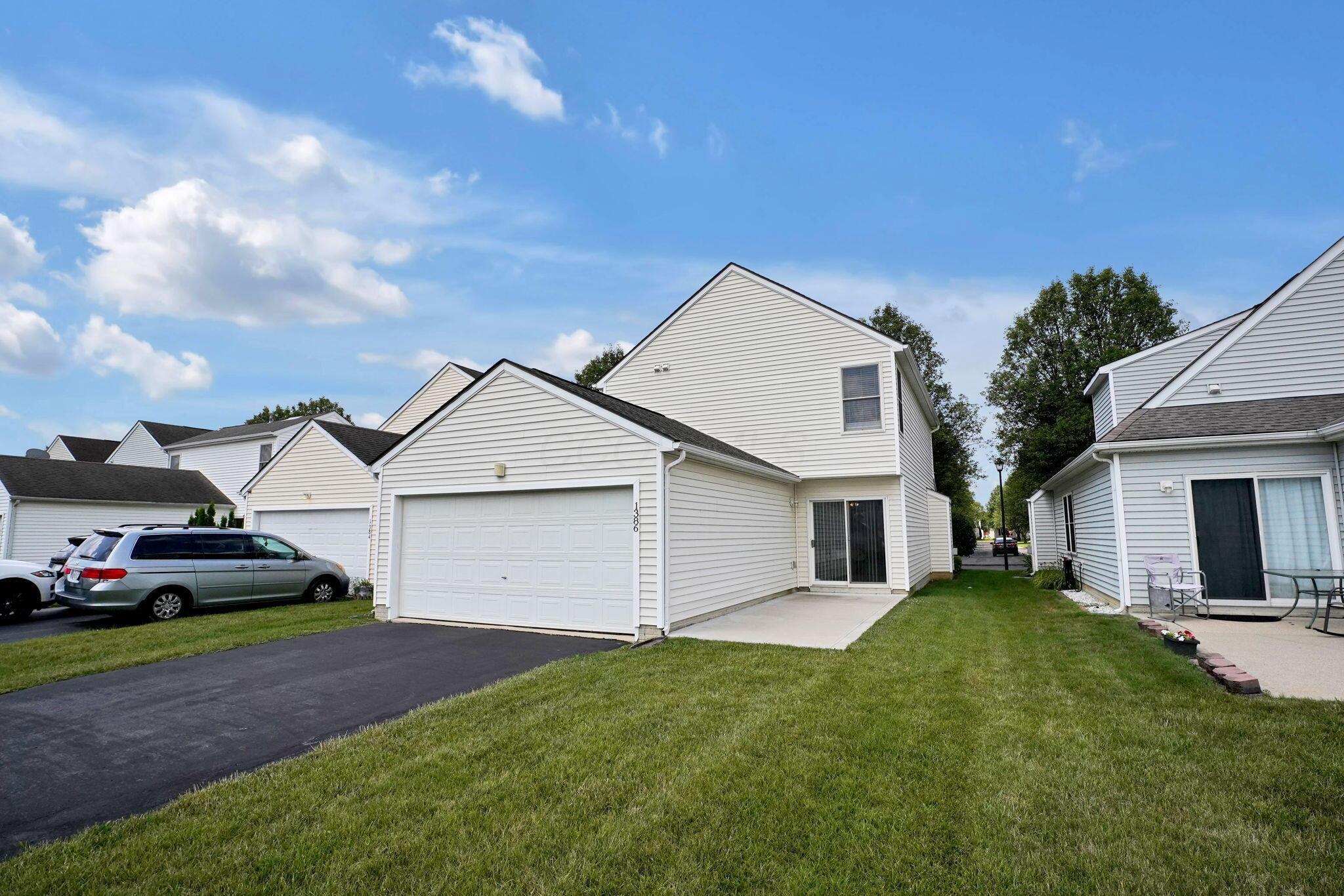 1386 Chickweed Street, 244