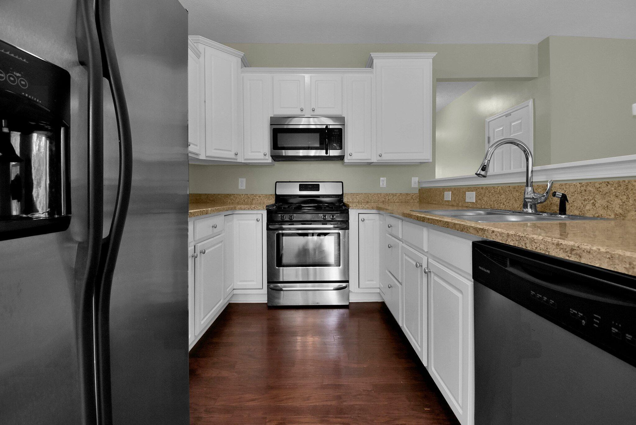 1153 Park Drive, 302
