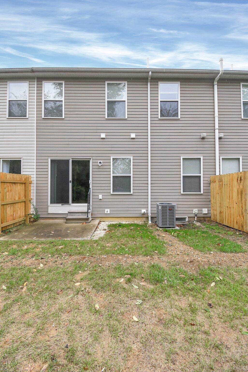 1153 Park Drive, 302