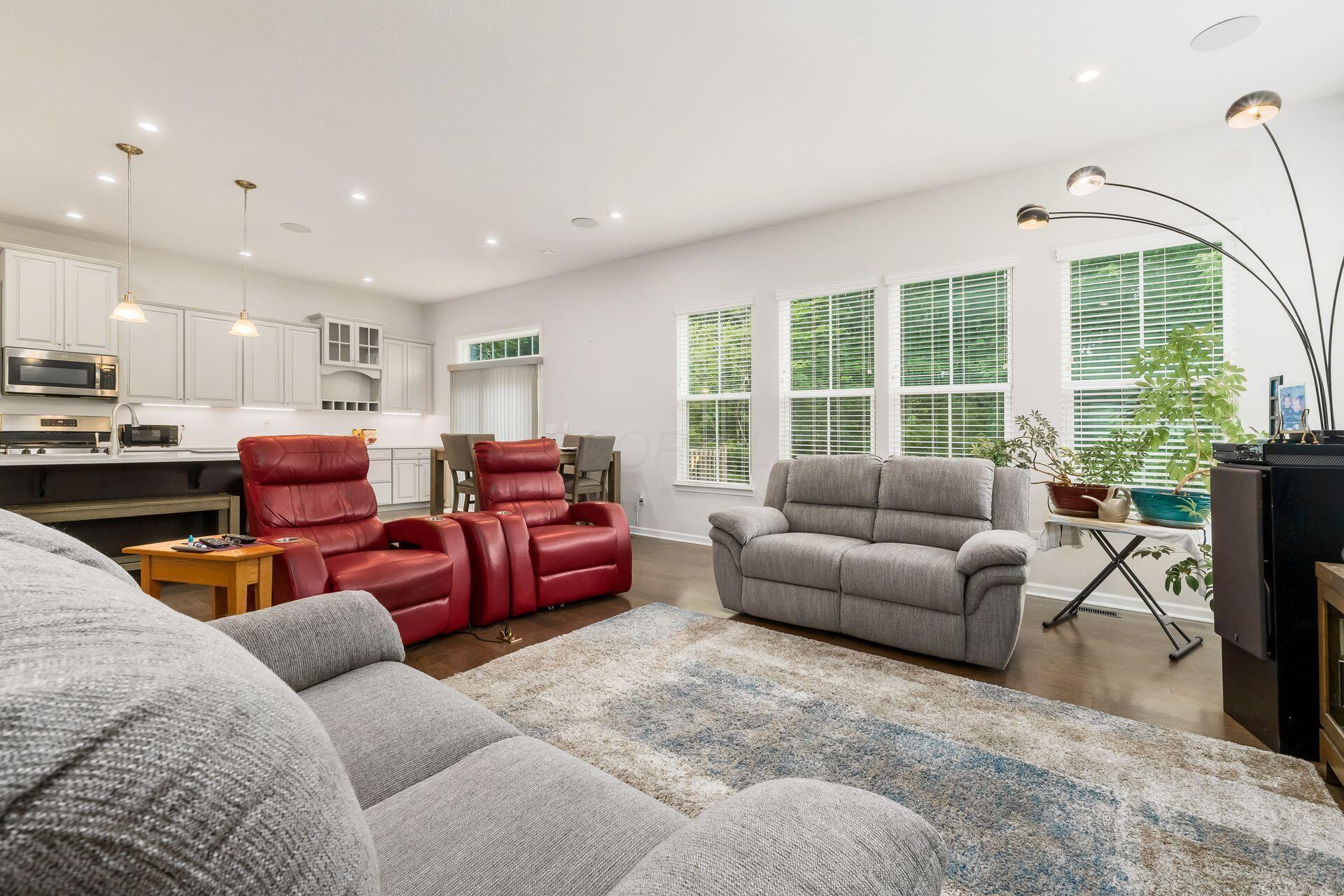 1878 Timber View Court