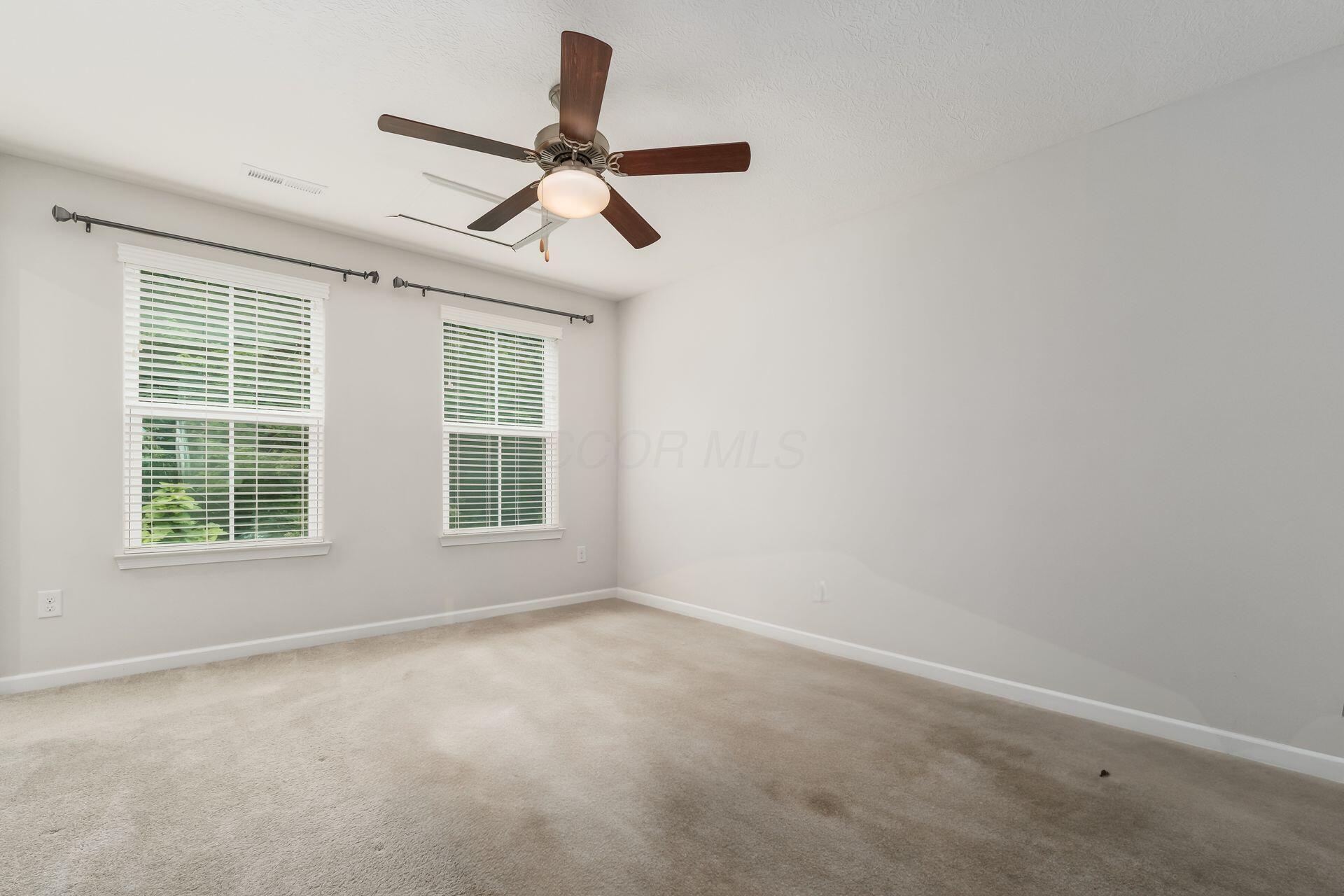 1878 Timber View Court