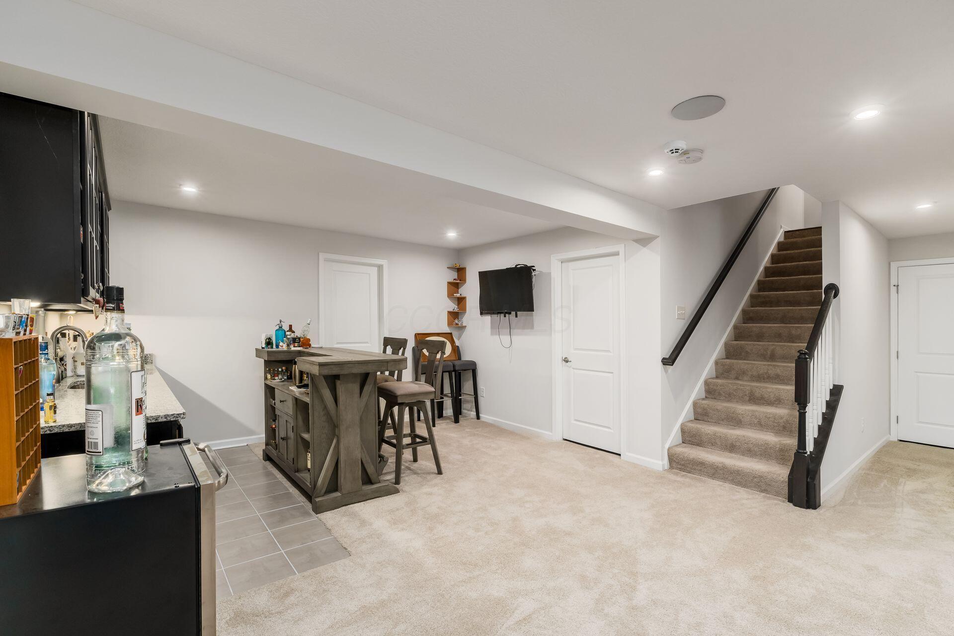 1878 Timber View Court