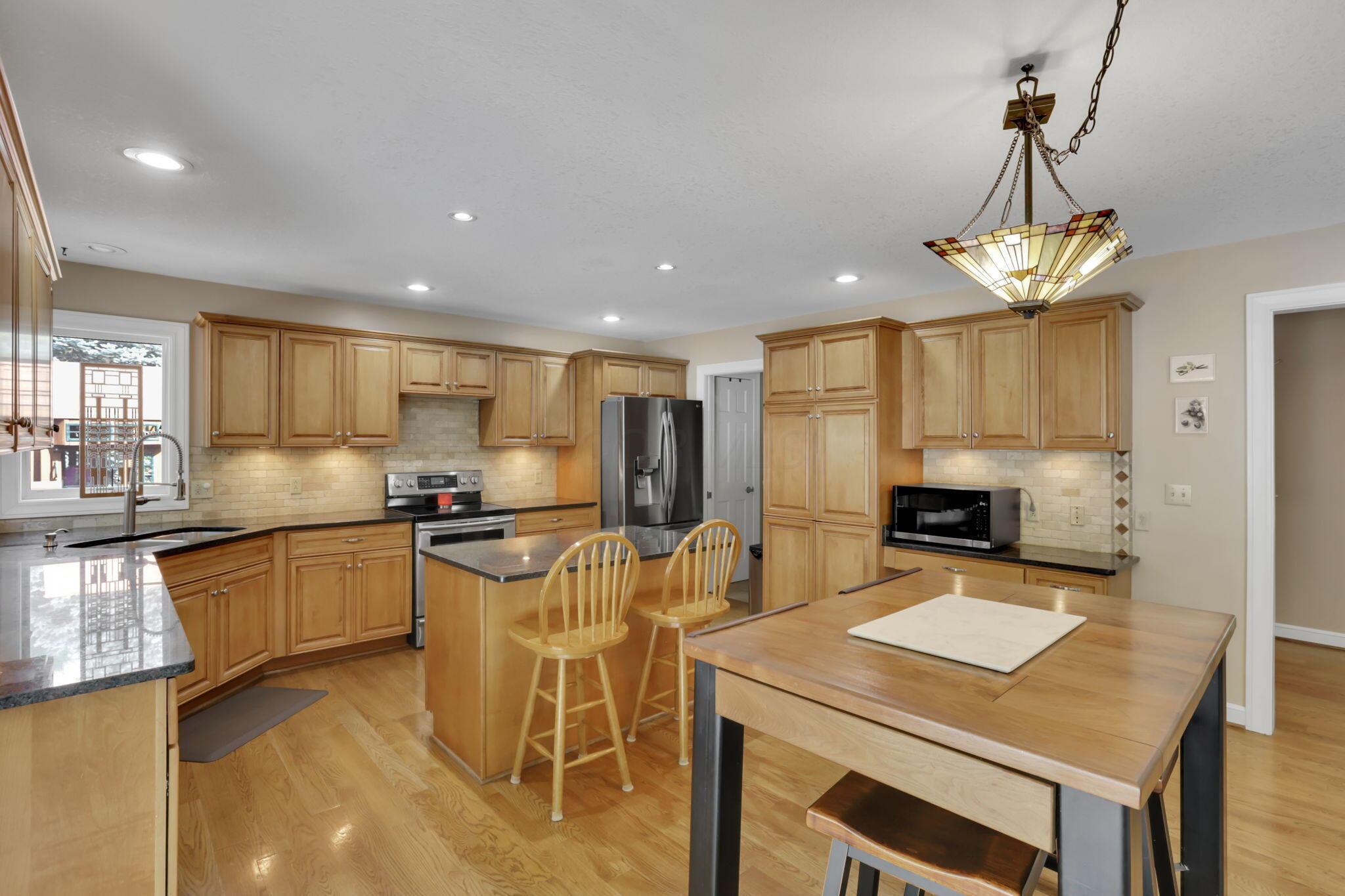 886 Howell Drive