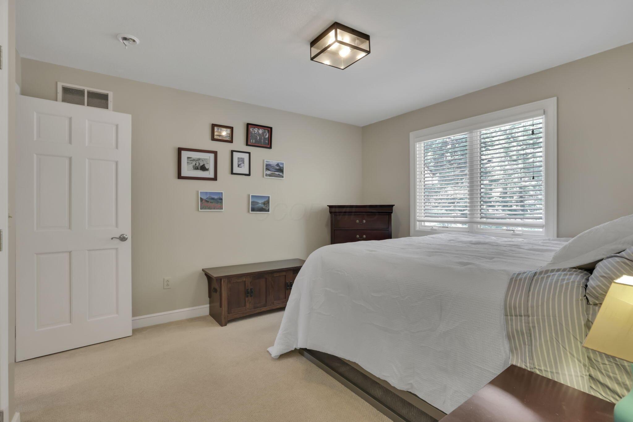 886 Howell Drive