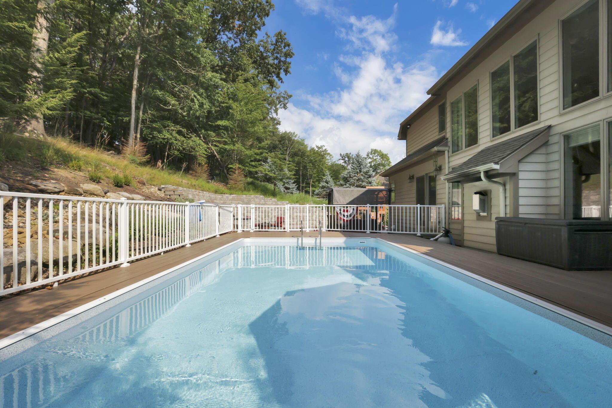 886 Howell Drive