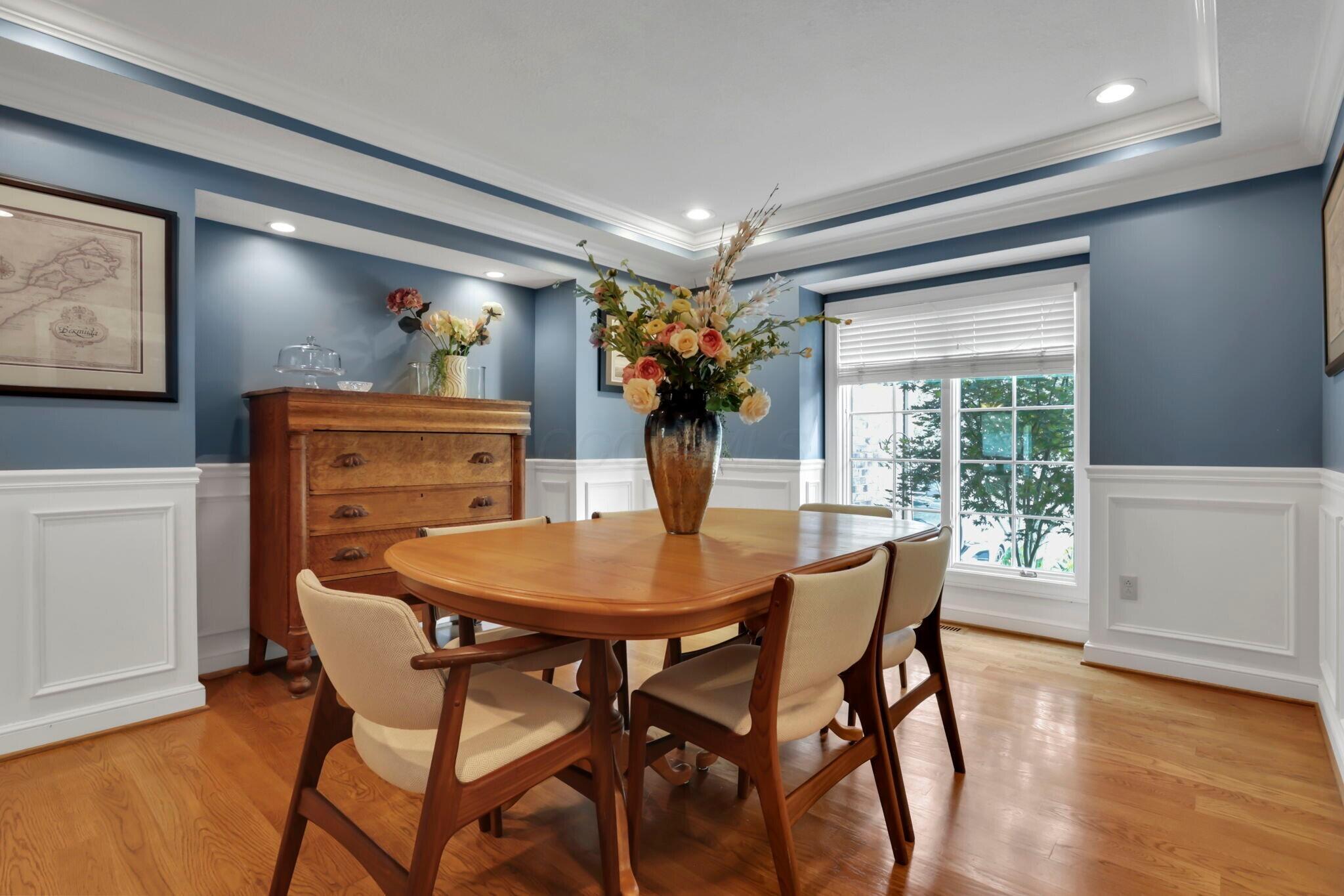 886 Howell Drive