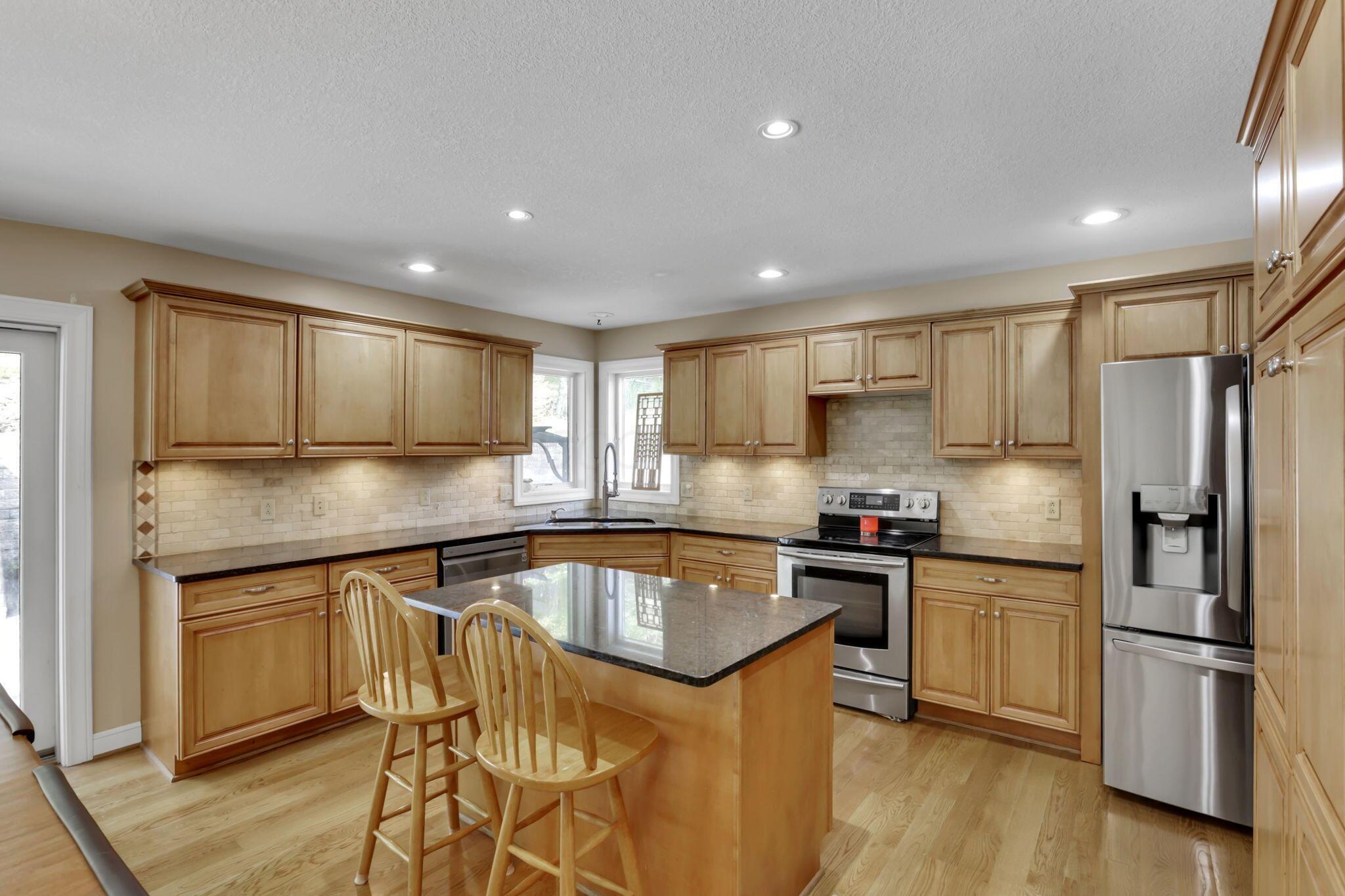 886 Howell Drive