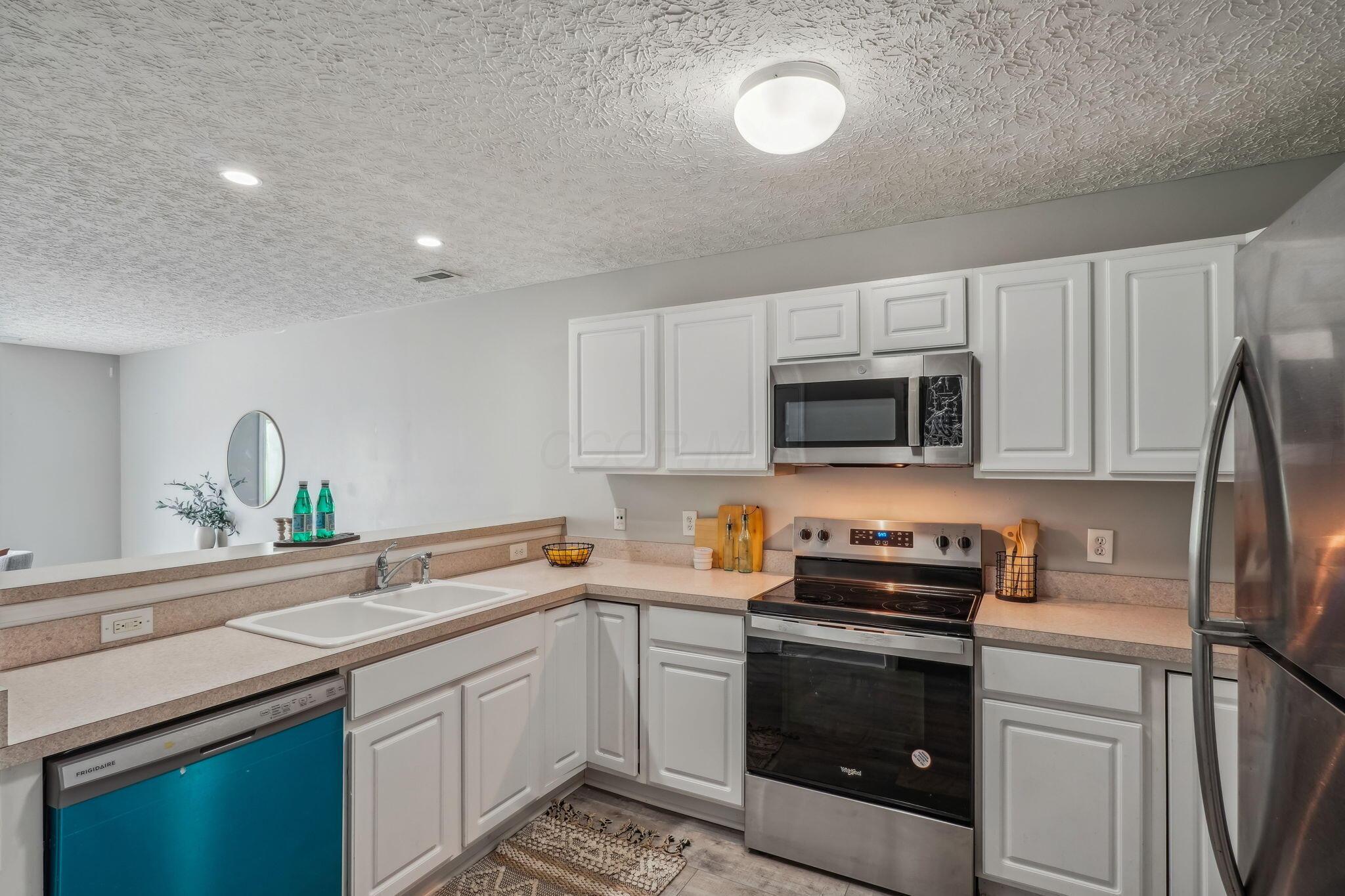 5171 Mantua Drive, 64C