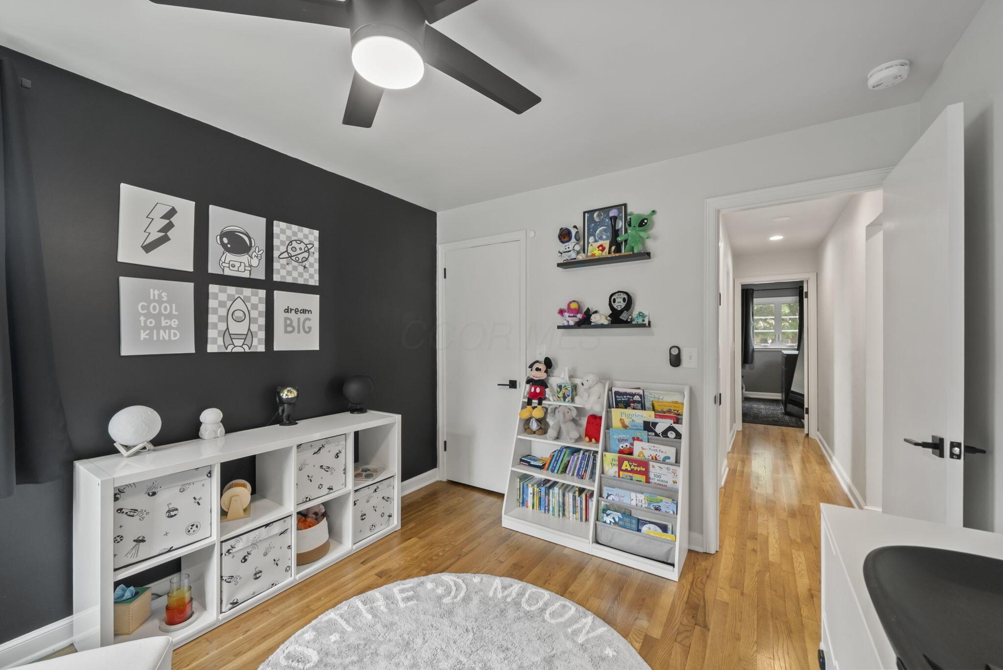 591 E Beaumont Road