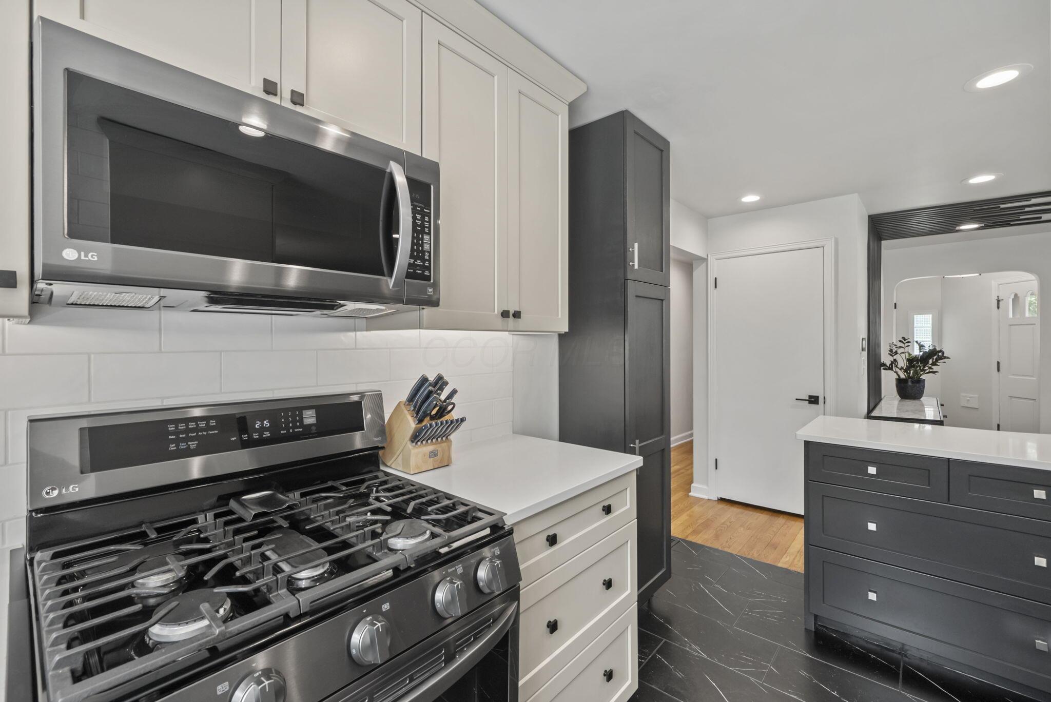 591 E Beaumont Road