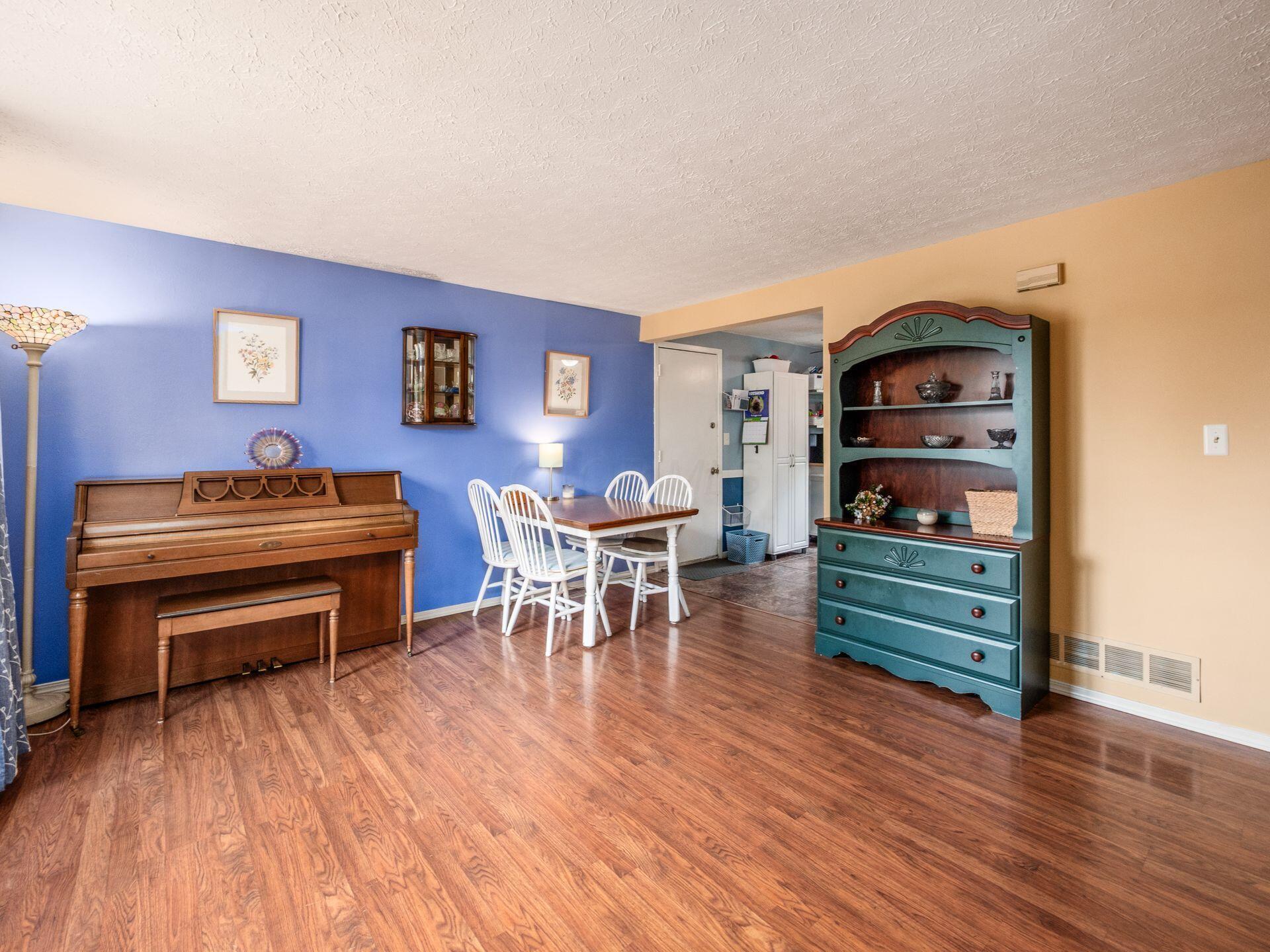 5392 Cherry Creek Parkway S