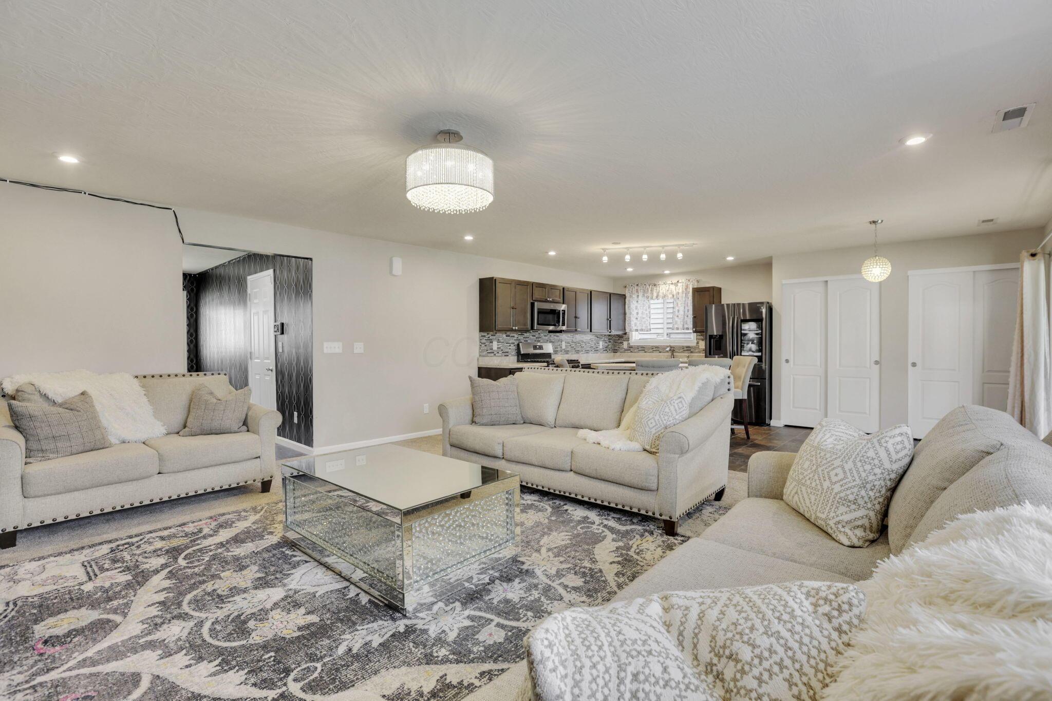 7460 Sugarbark Court