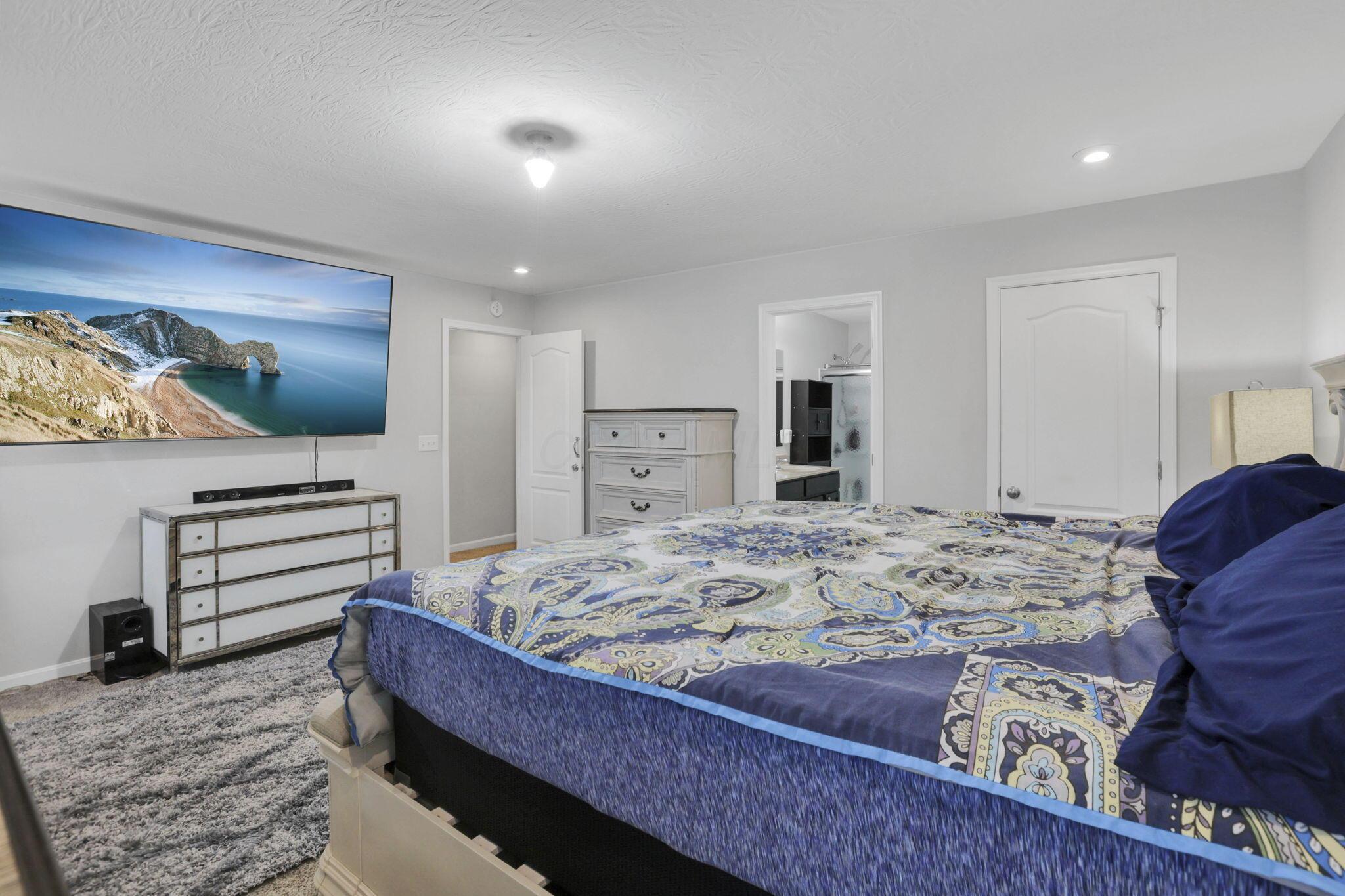 7460 Sugarbark Court