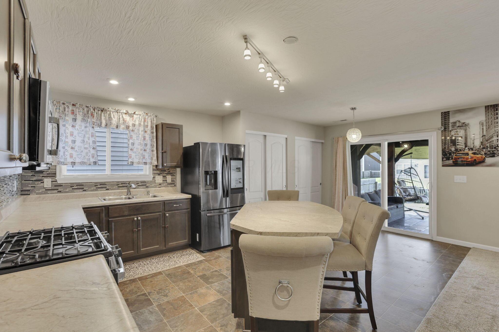 7460 Sugarbark Court