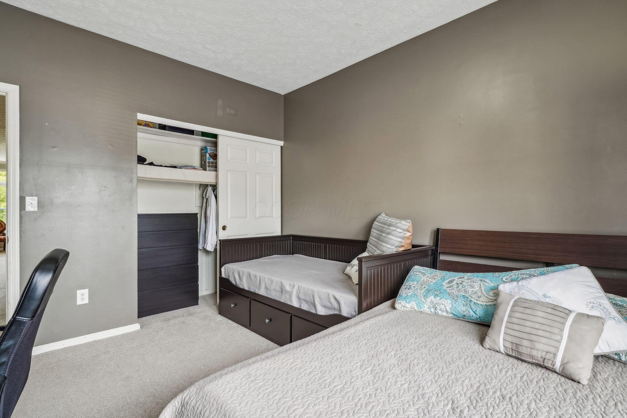 3450 Fishinger Mill Road Drive