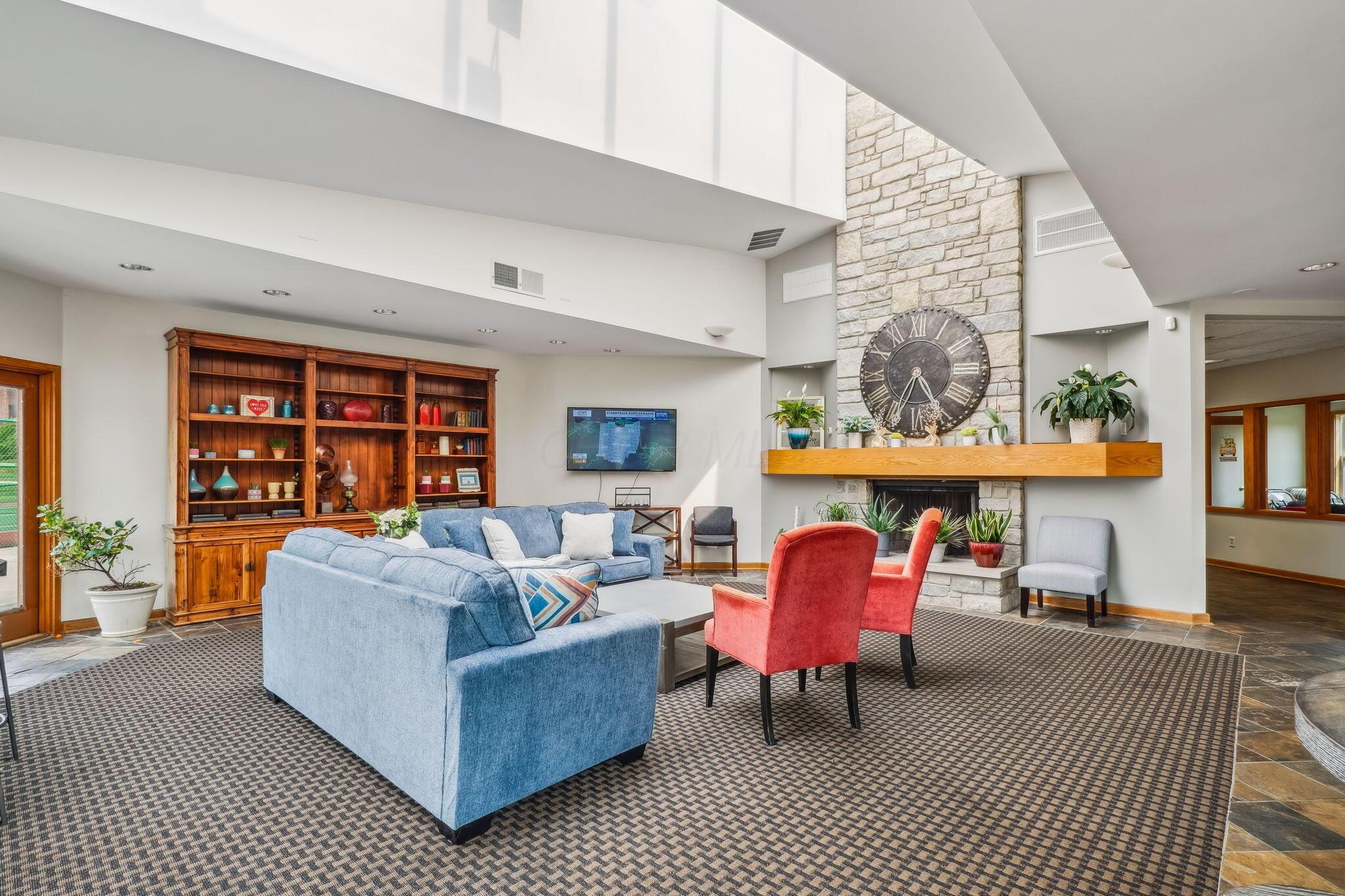 3450 Fishinger Mill Road Drive