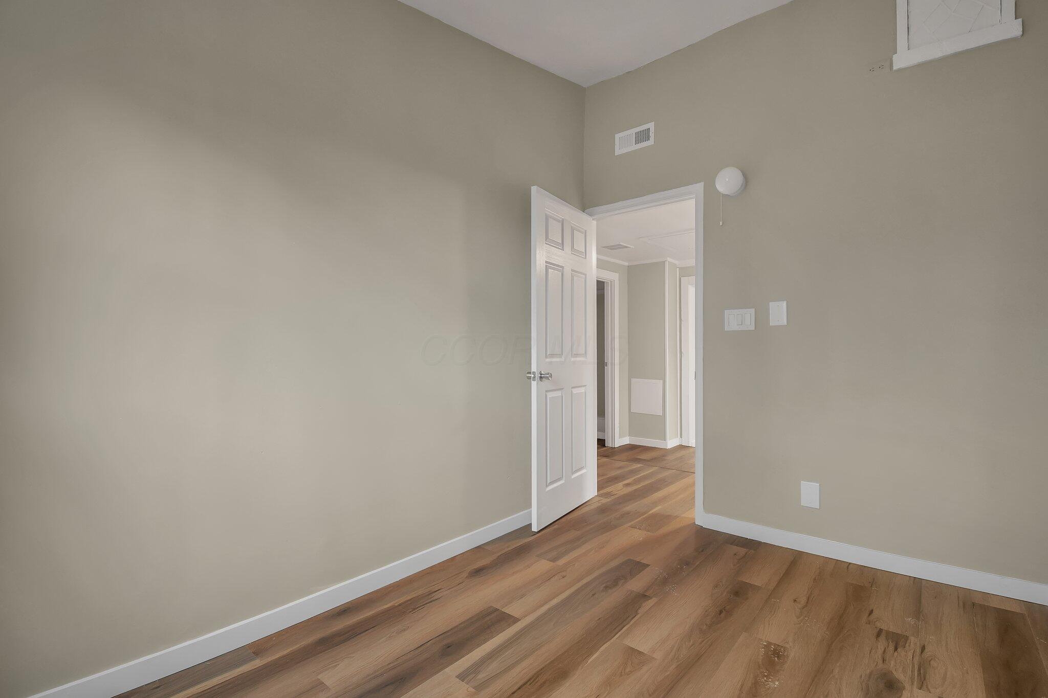 2692 Northwold Road