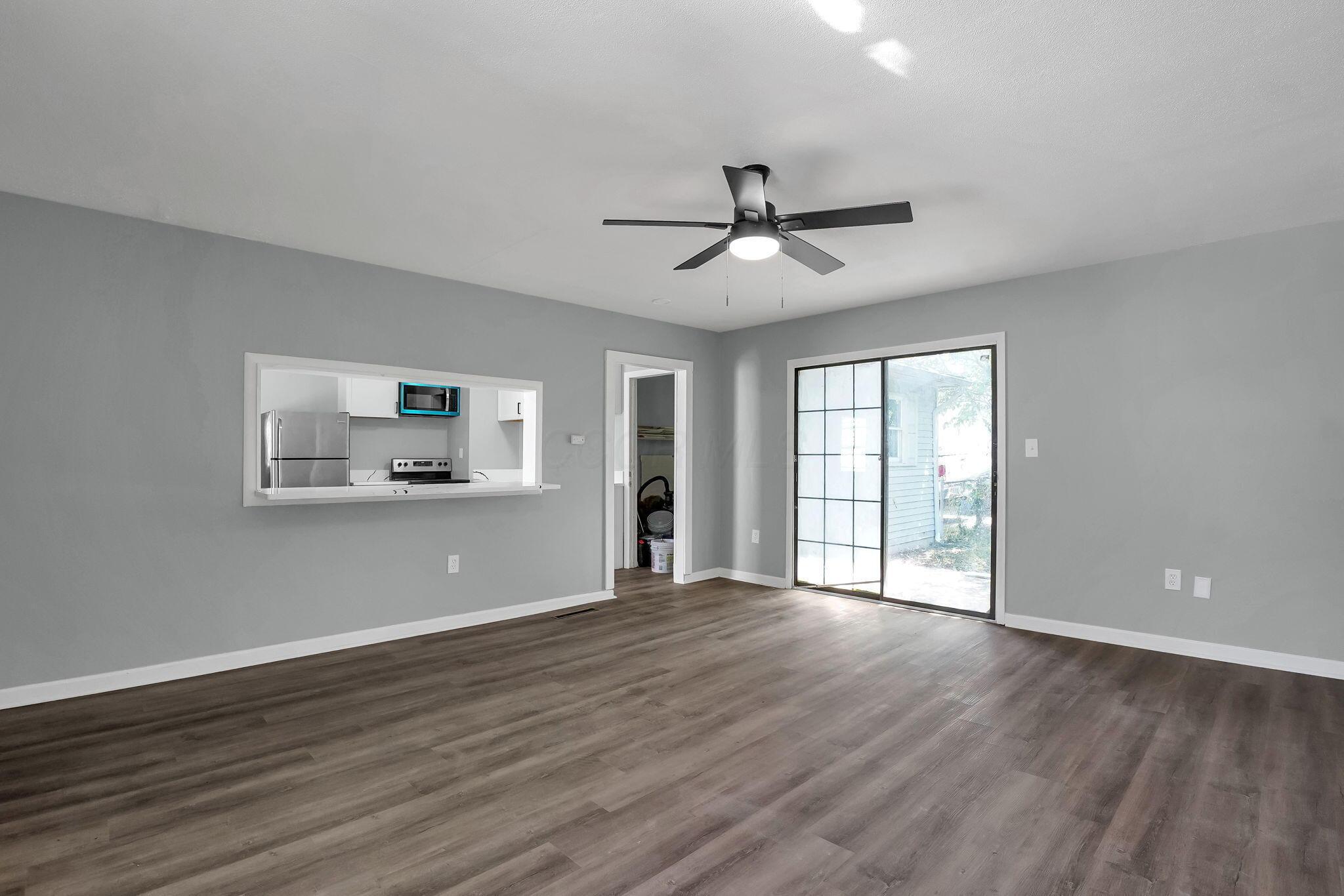 2501 Navarre Road