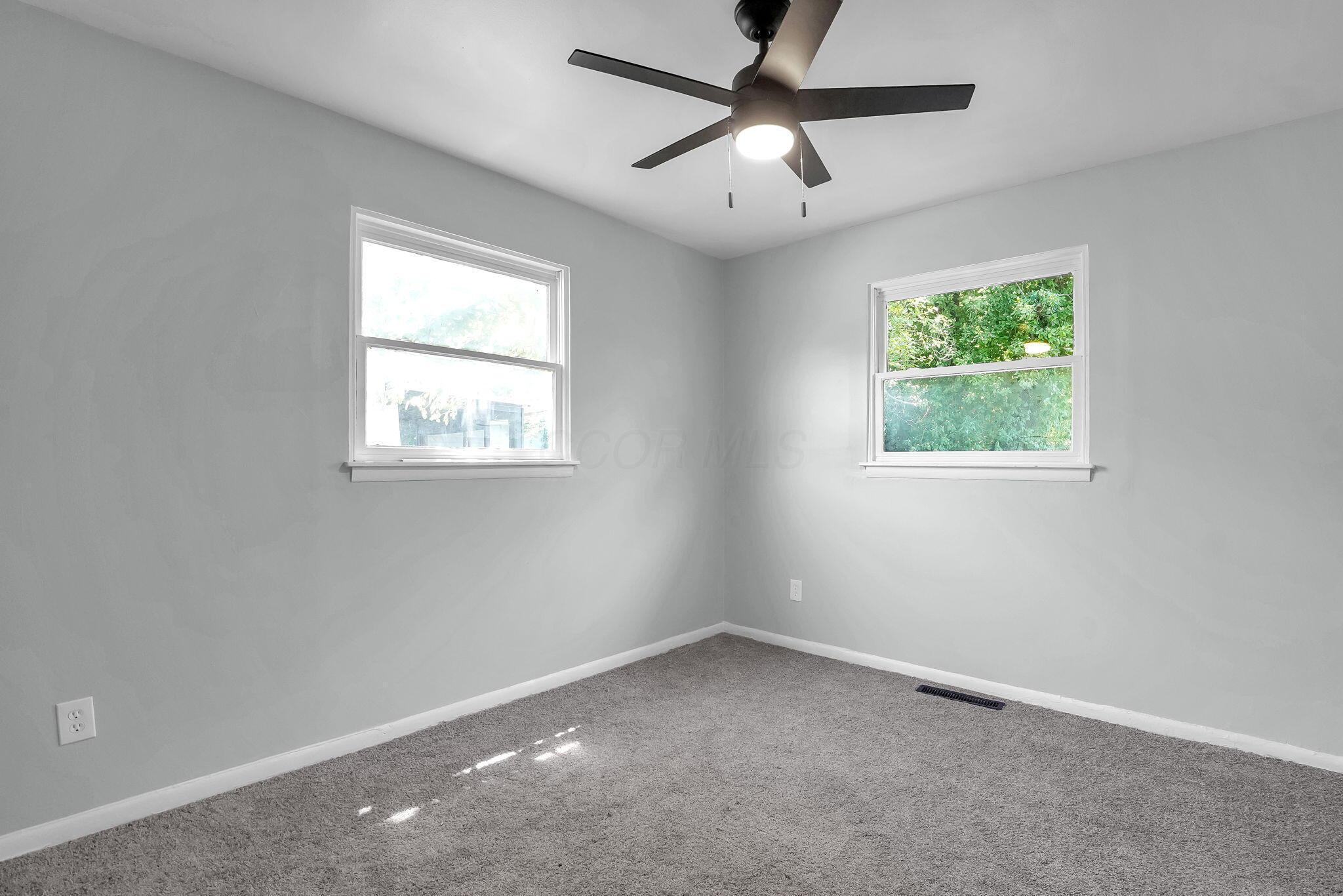 2501 Navarre Road