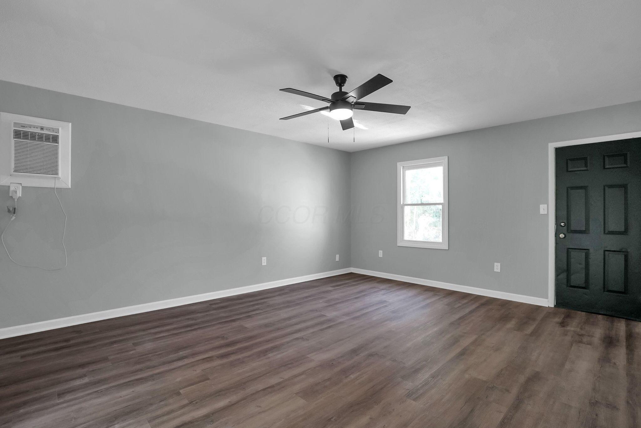 2501 Navarre Road