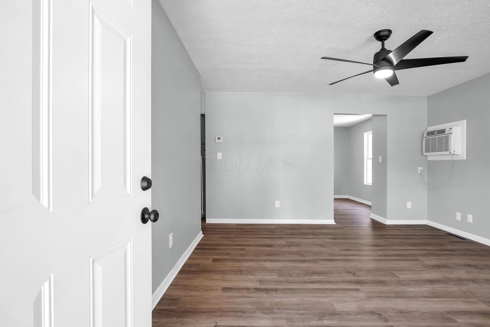 2501 Navarre Road