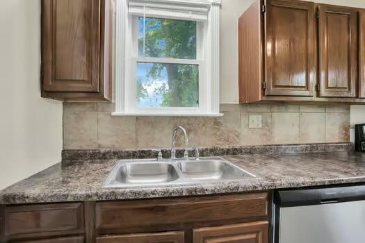 2655 Lancaster Thornville Road NE
