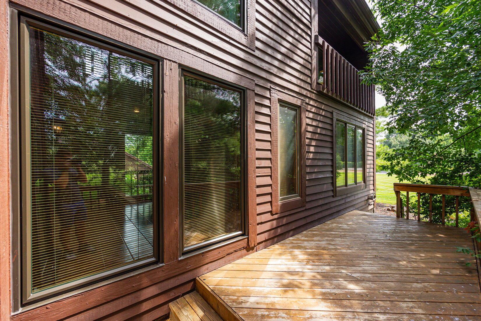 5809 Clover Lane