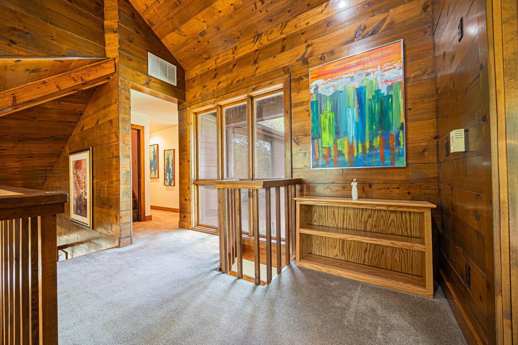 5809 Clover Lane