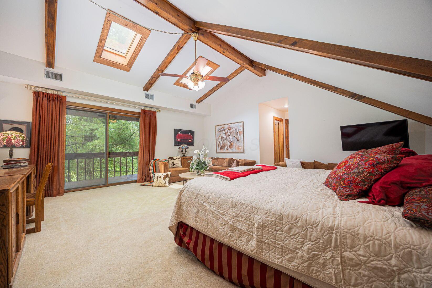 5809 Clover Lane