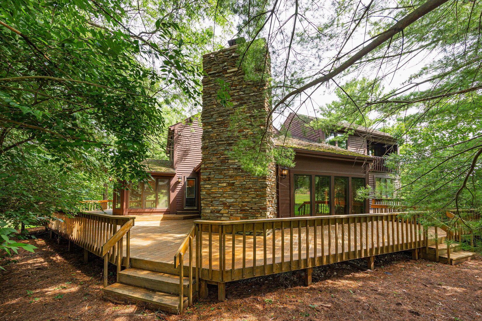 5809 Clover Lane