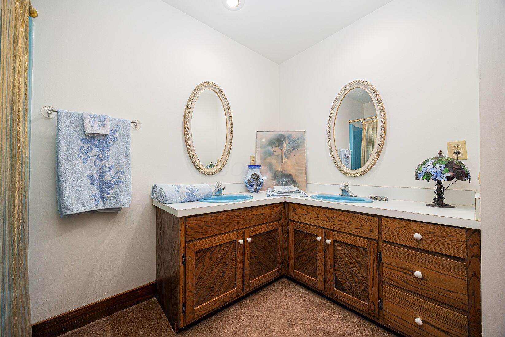 5809 Clover Lane