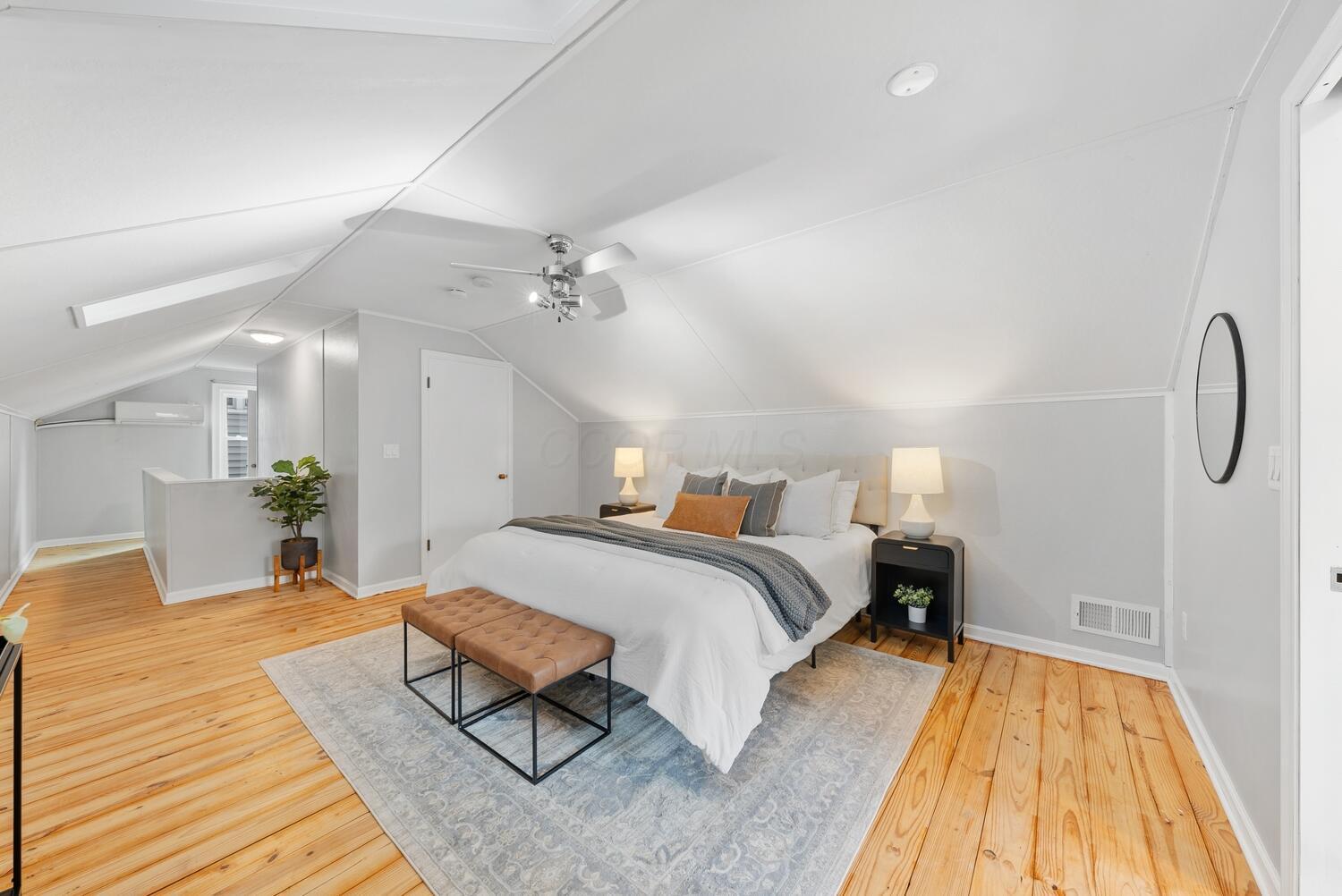 122 W Henderson Road