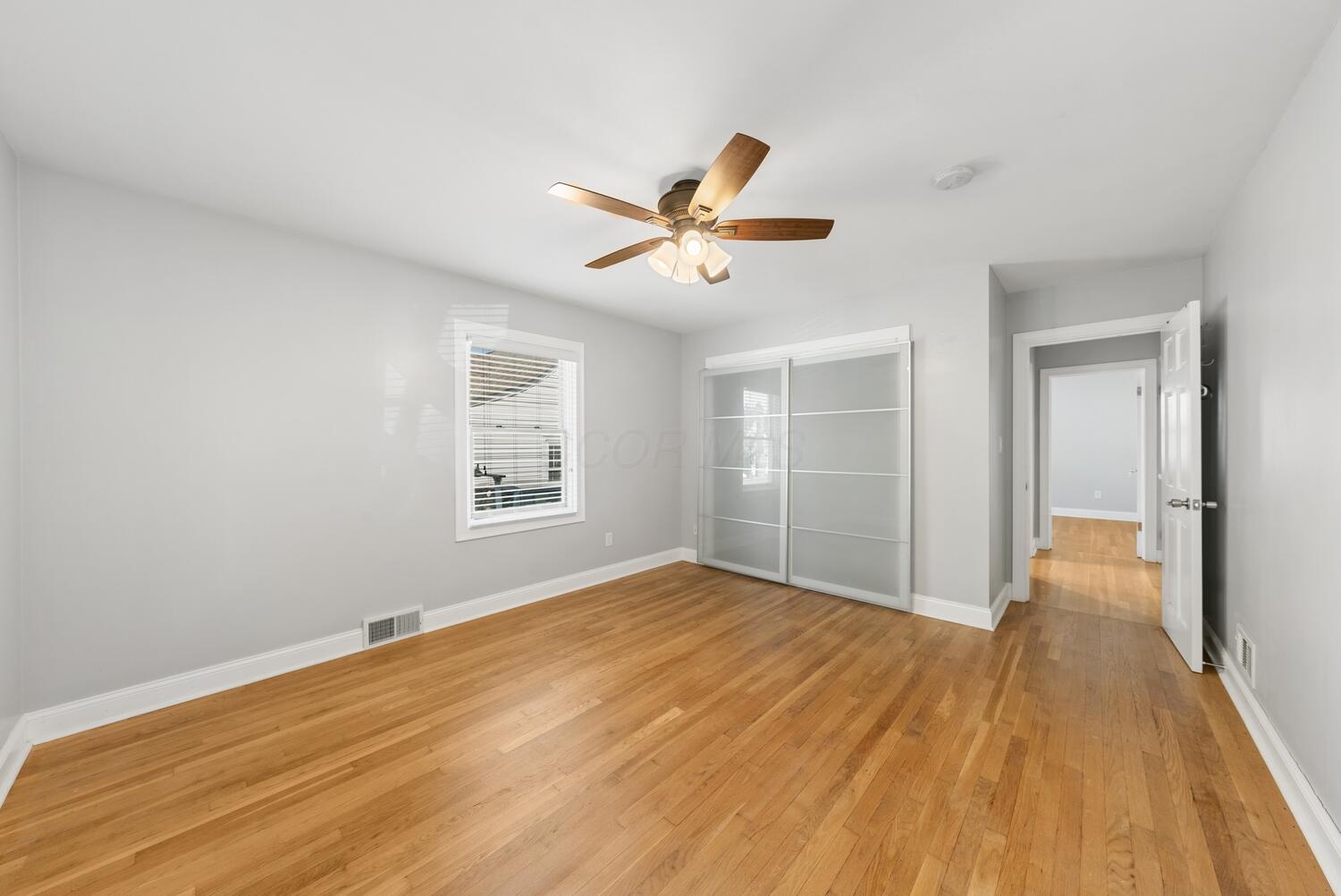 122 W Henderson Road
