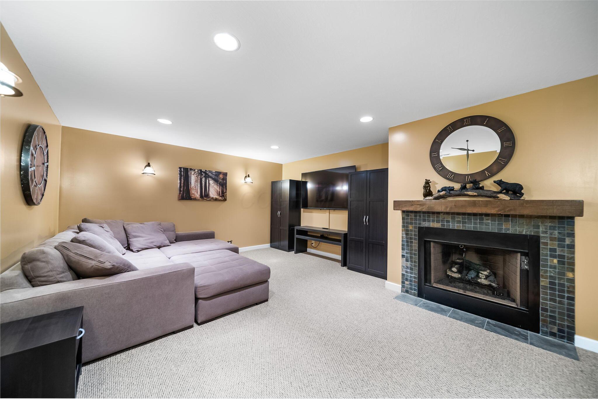 4040 Clark Shaw Road