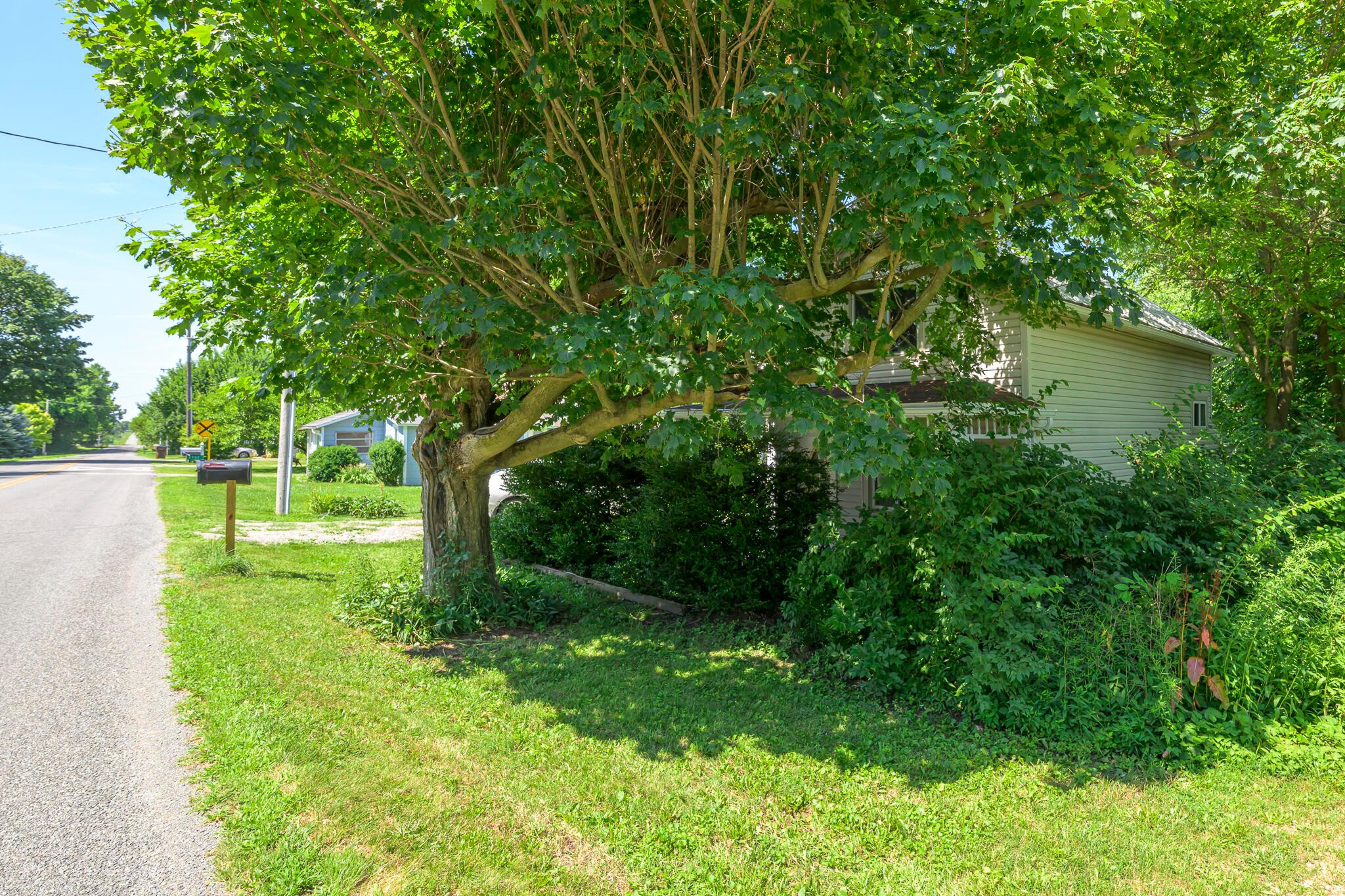 3716 County Road 25 N