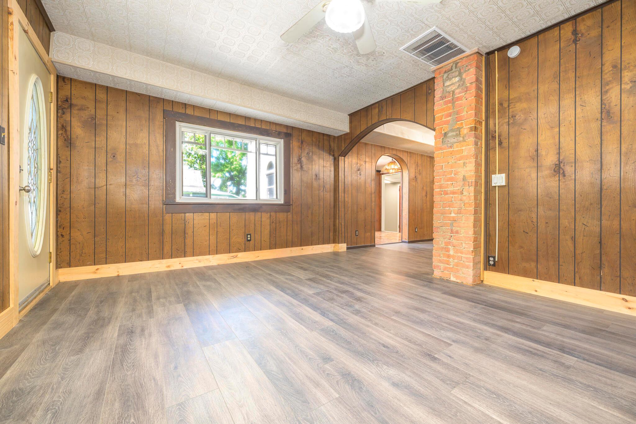 3716 County Road 25 N