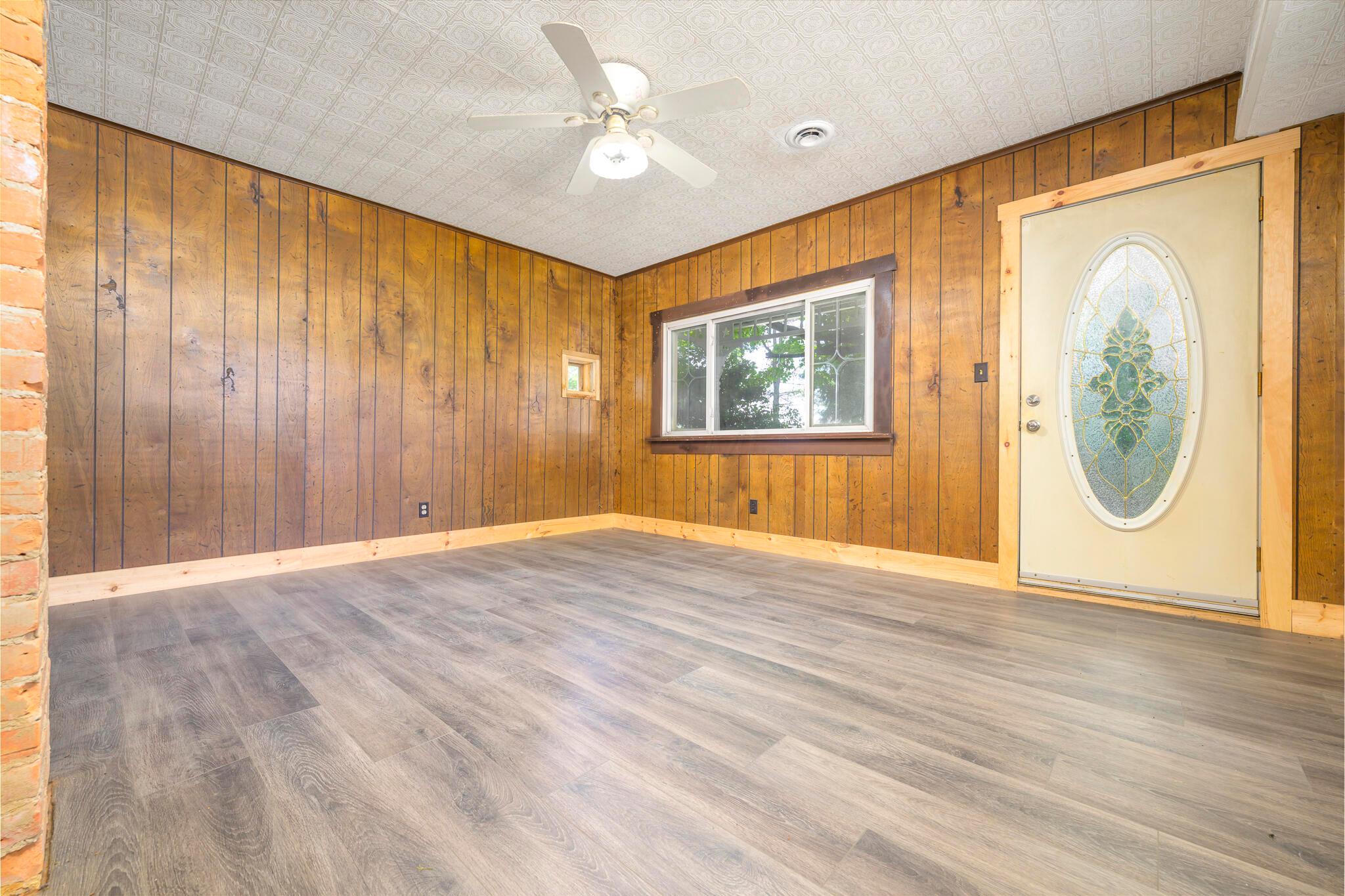 3716 County Road 25 N